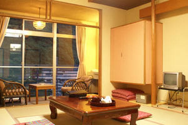 Kinryuen Hotel Numata  Buitenkant foto